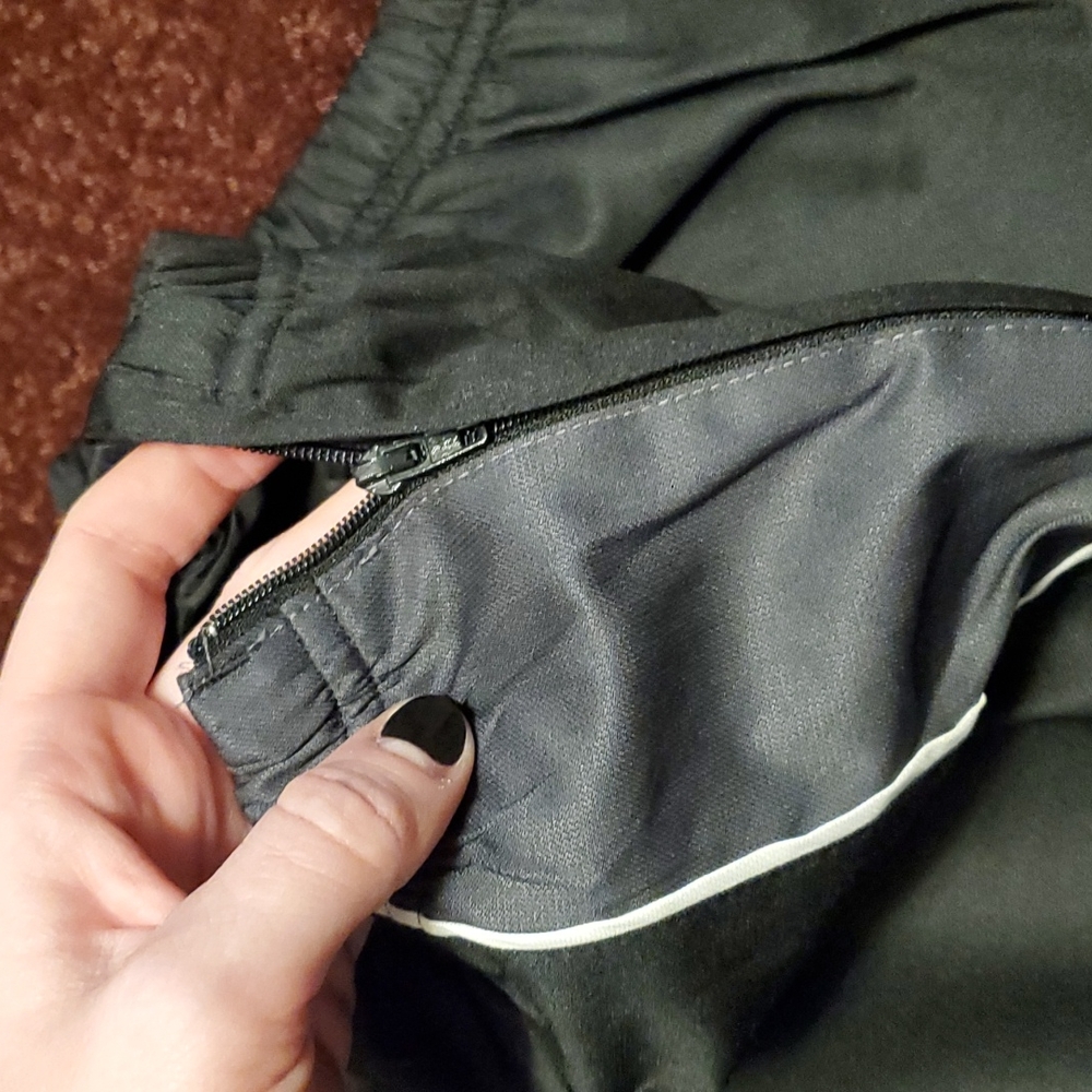 NWOT Reebok pants - Picture 2 of 5